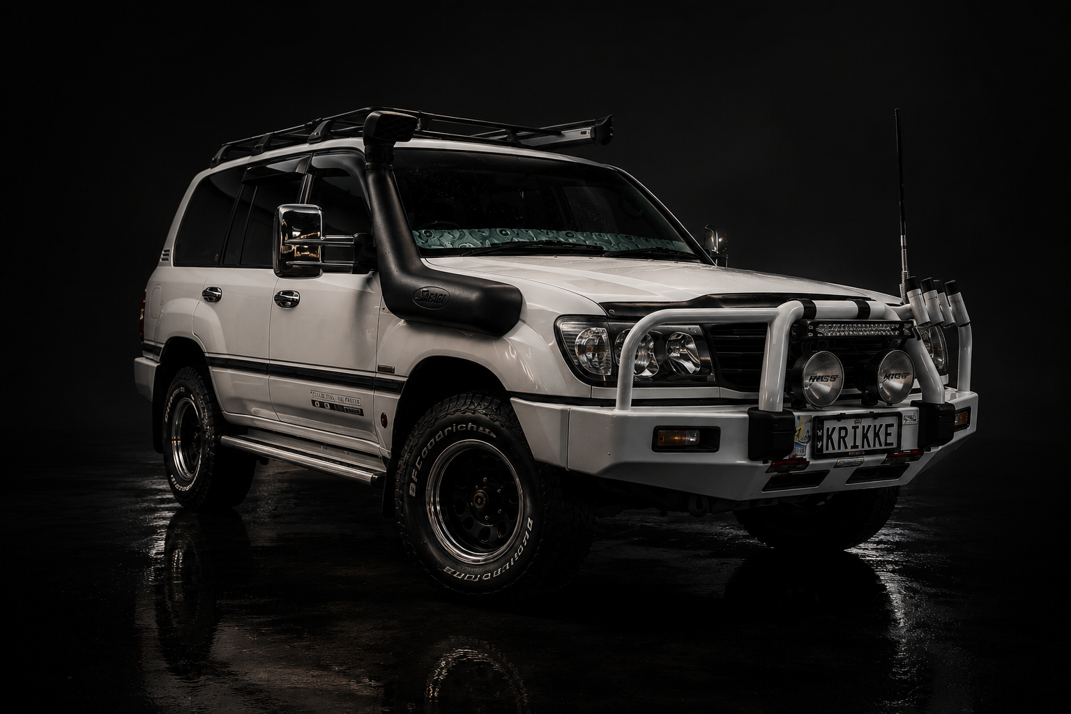 Black Toyota Land Cruiser detailed by Jacks Premium Detailing Bunbury